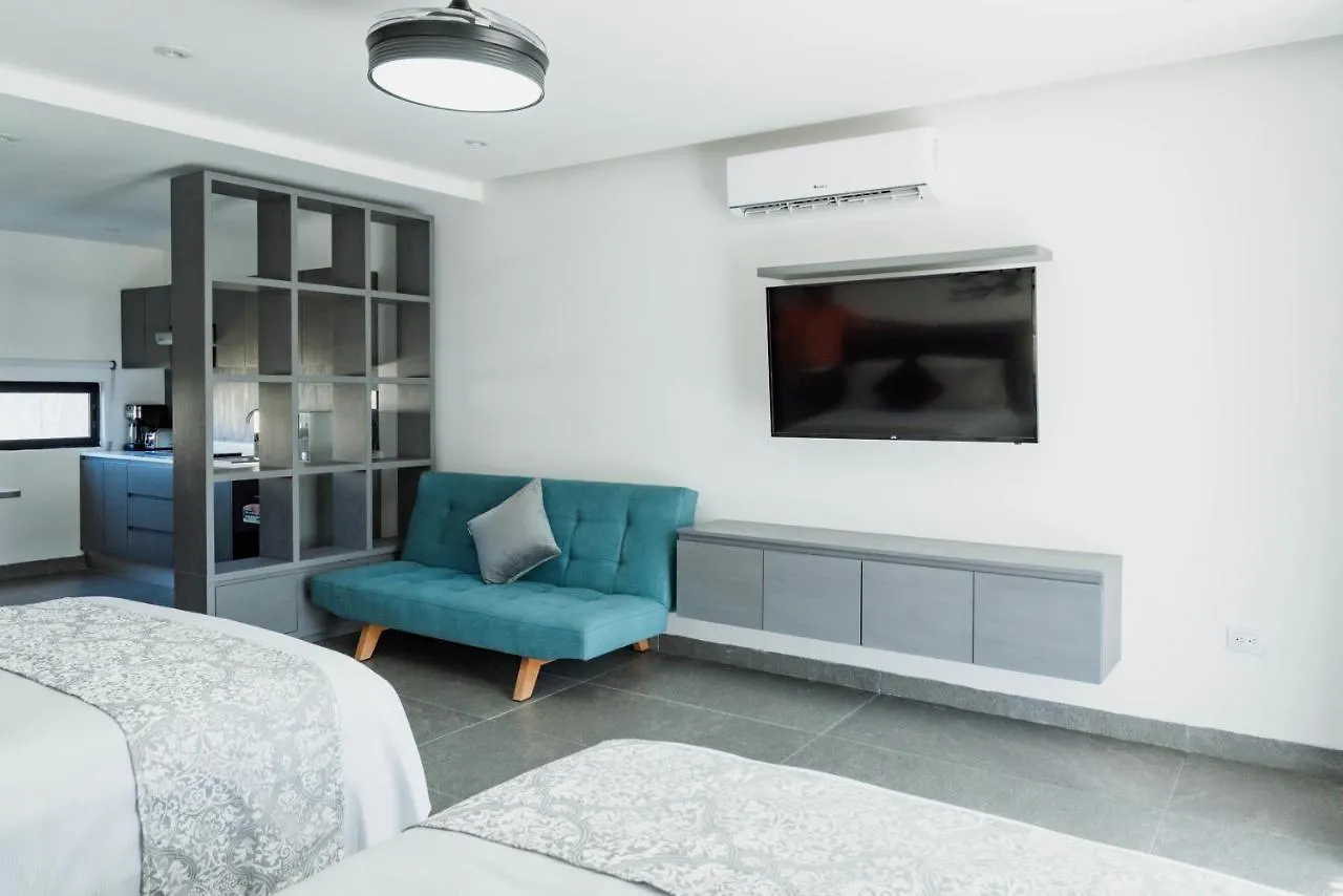 Dreams Apartments 2 Loft A 9 Minutos De La Playa Isla Mujeres 0*,